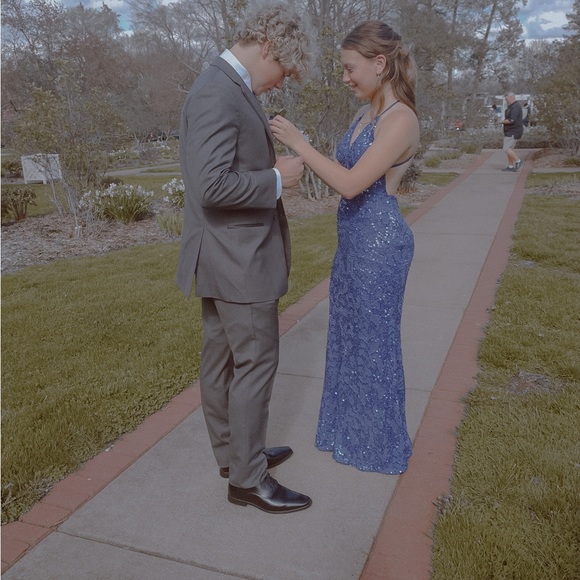 Prom Dress - Picture 2 of 4